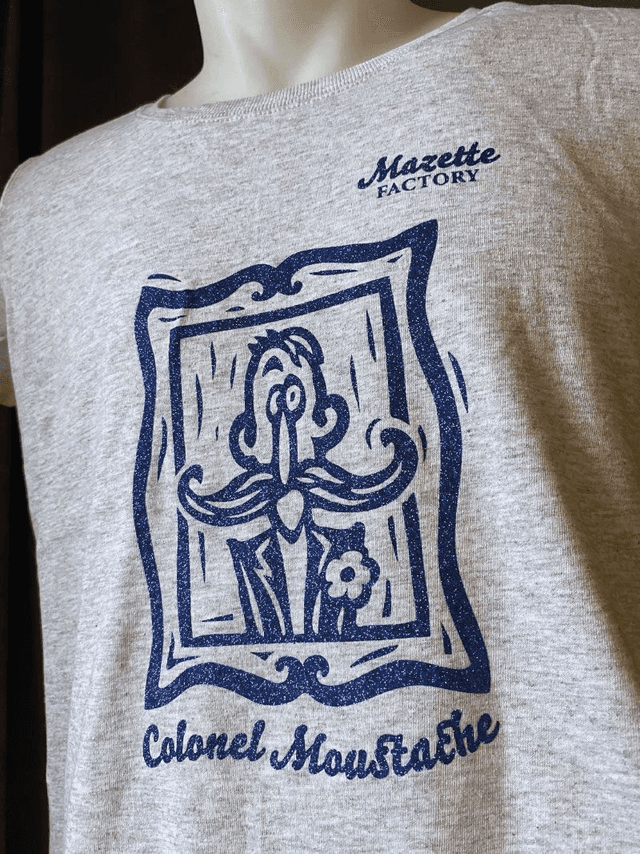 Tee-shirt &quot;Colonel Moustache&quot; Femme